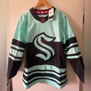 Seattle Kraken Men’s Jersey - Size 42 / XXS